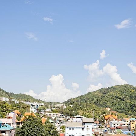 Hotel White Sky Boutique Patong Esterno foto