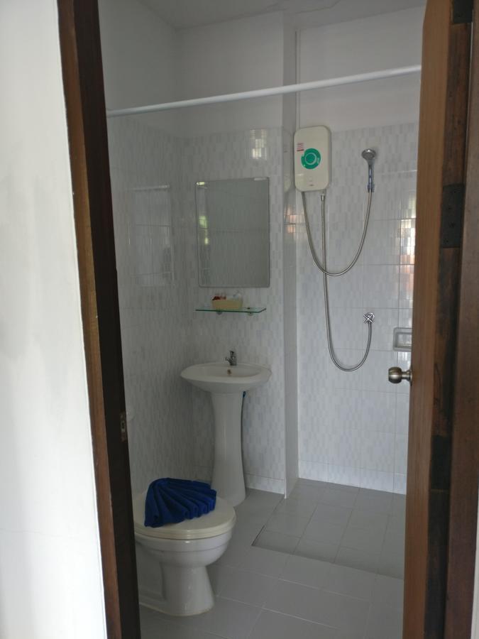 Hotel White Sky Boutique Patong Esterno foto