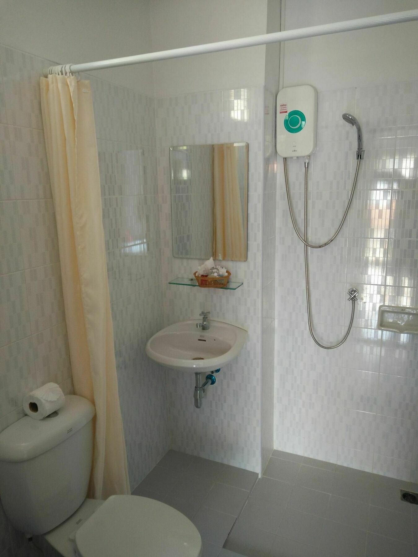 Hotel White Sky Boutique Patong Esterno foto